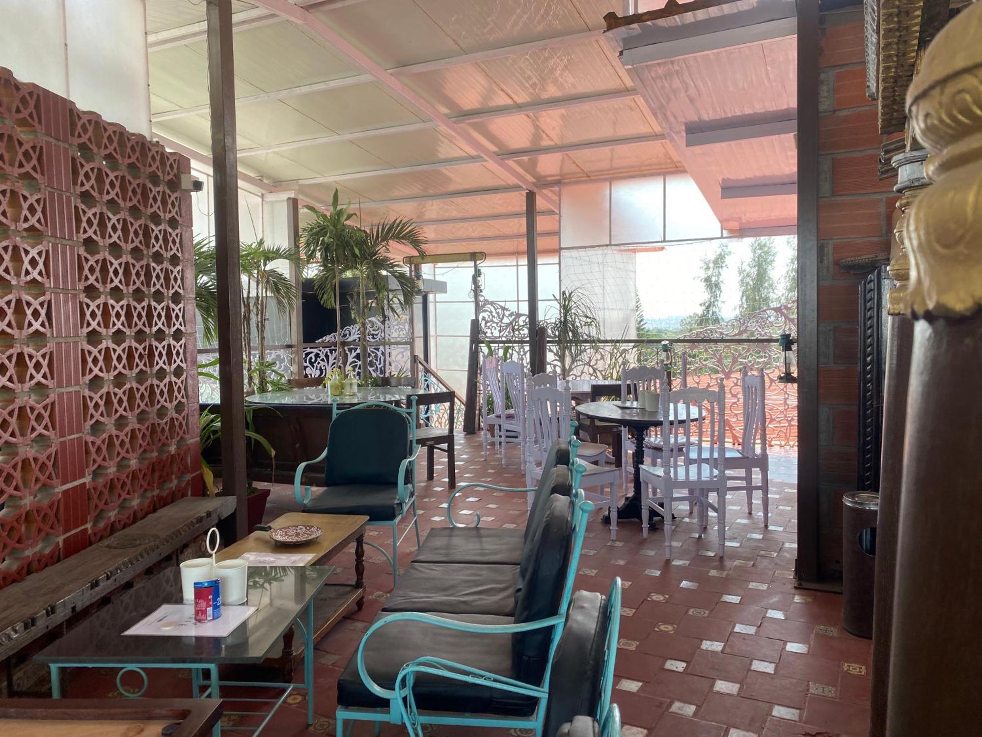Golden Lotus Bangalore Boutique Suites Bagian luar foto